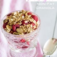 Weight-Watchers-Freestyle-points-recipe-for-non-fat-granola. #weightwatchers #weightwatchersrecipes #weightwatchersfreestyle #granolarecipe #nonfatrecipes #lowfatrecipes #granola