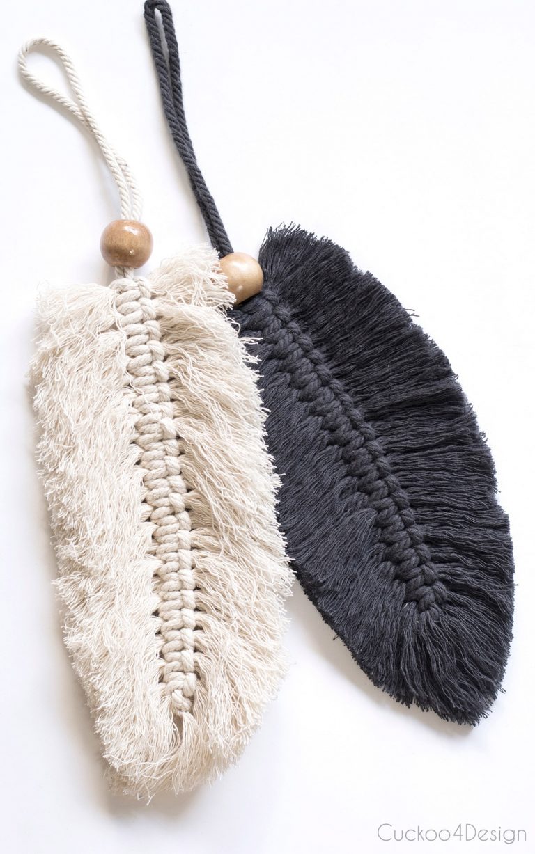2 macrame-feathers-purse-charms
