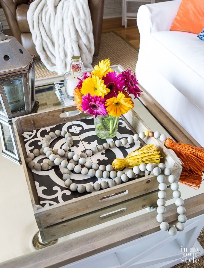 Tray with decorative black and white tile