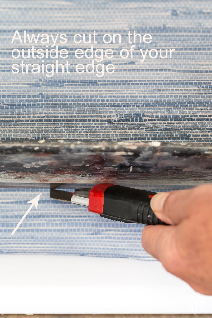 how to cut wallpaper straight