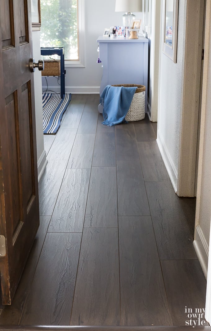 Master Bedroom Urbanwood Laminate Floor
