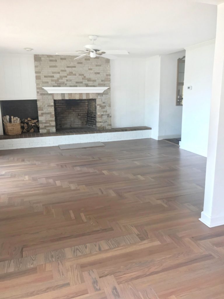 Bona DriFast stained floor in Grey