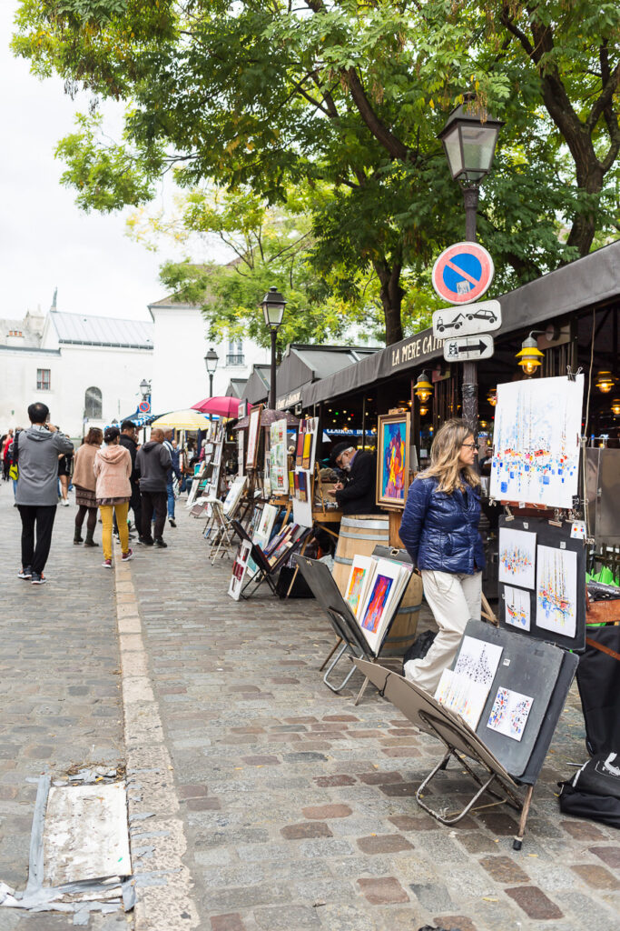 Art for sale along a street in Paris