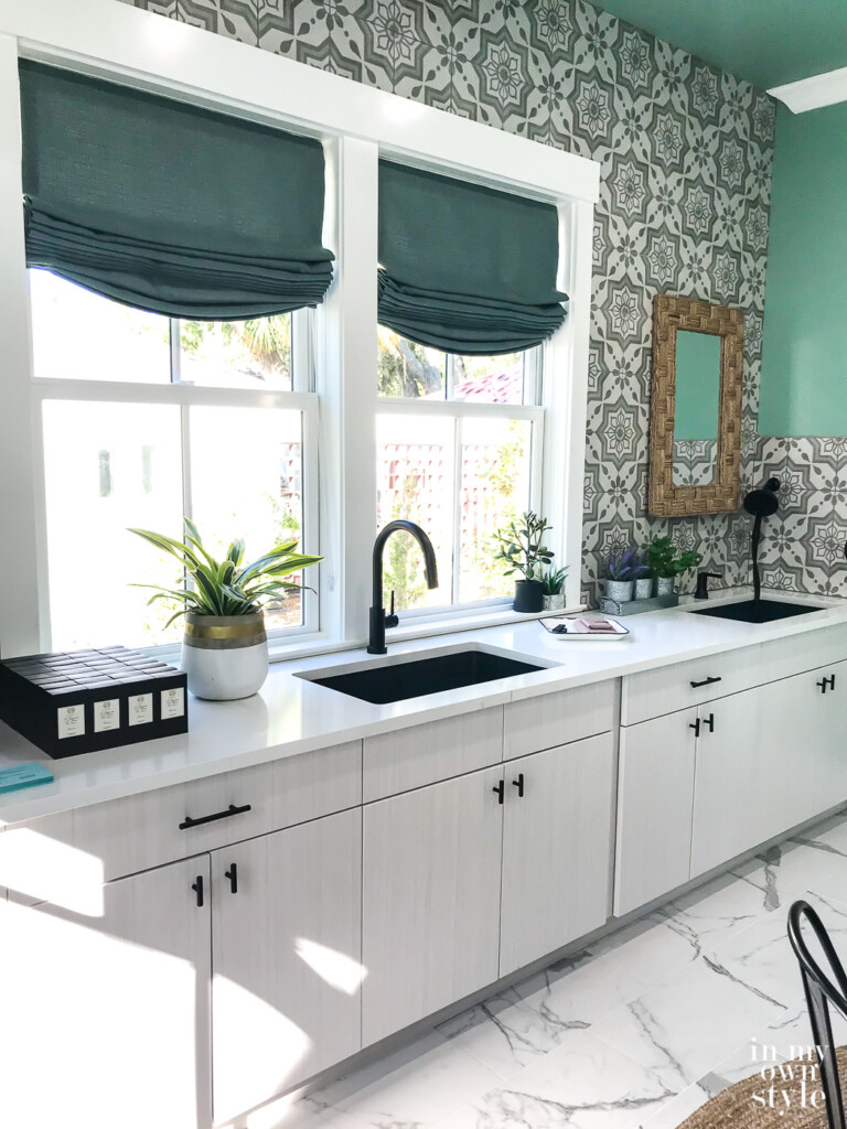 Mudroom Laundry Room with Chelsea Linen