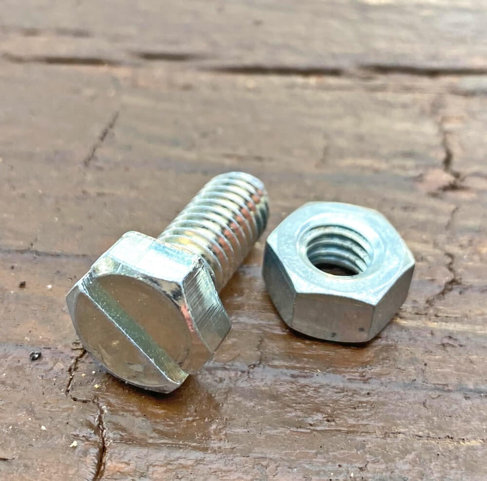 screw and nut used to make stand