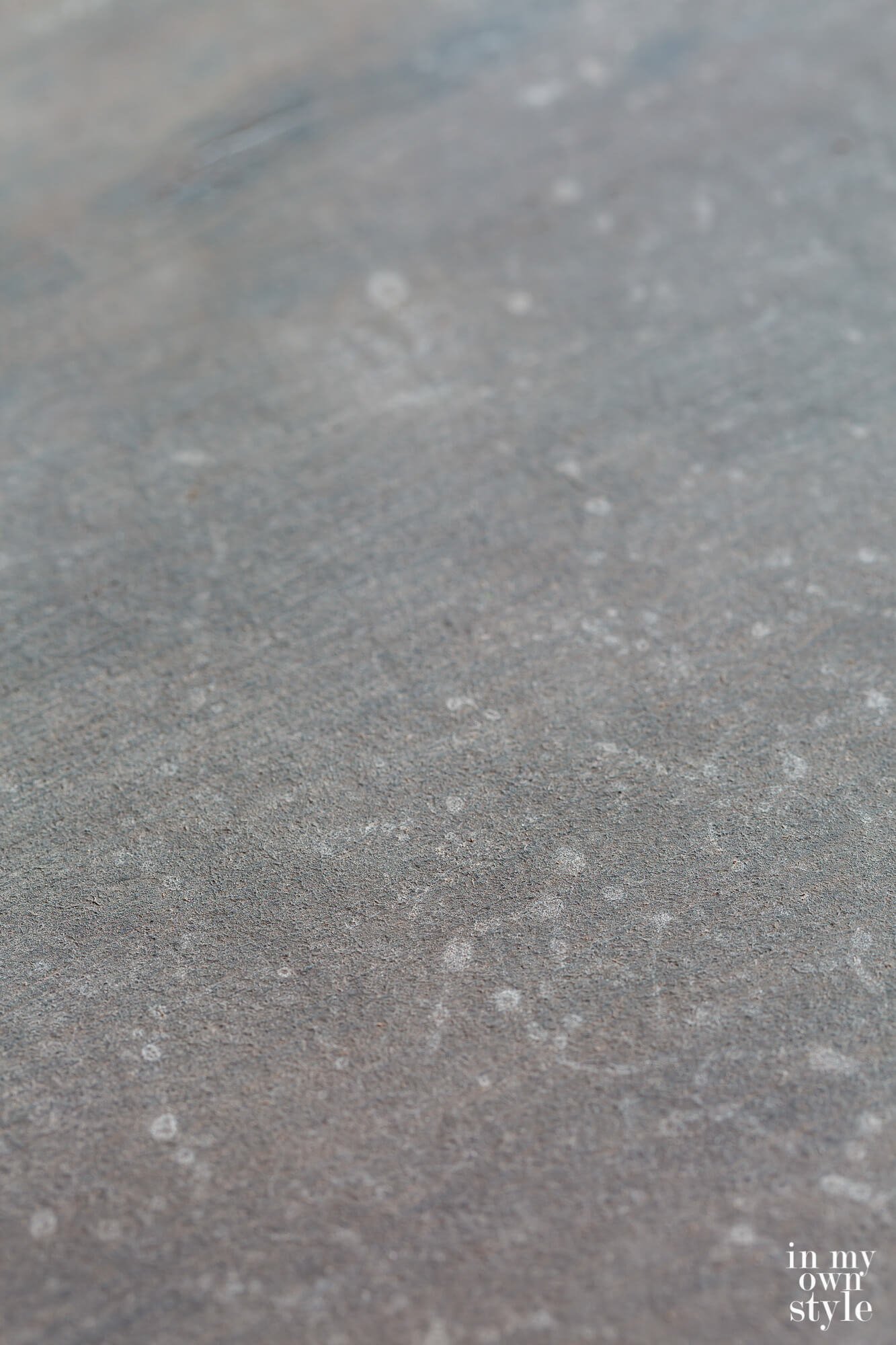 faux painted zinc up close