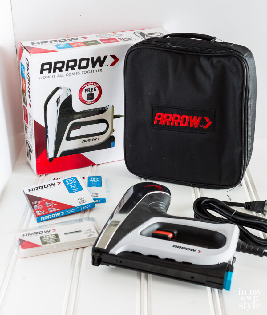 Arrow T50AC Staple gun box, staple gun and storing case.