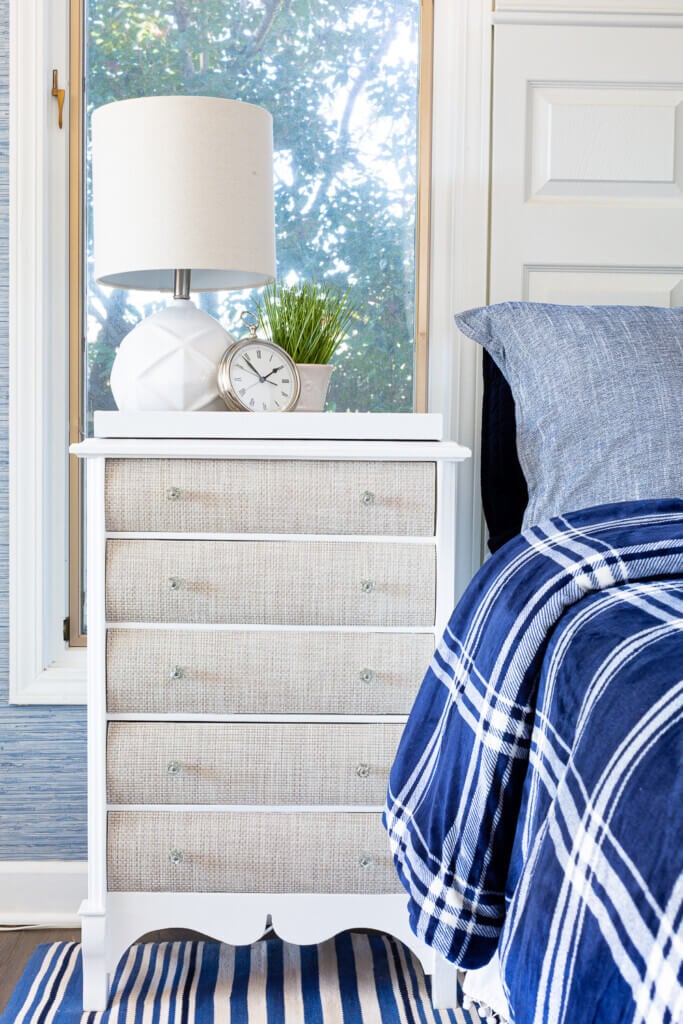 Woven front dresser drawers that you can make using placemats.