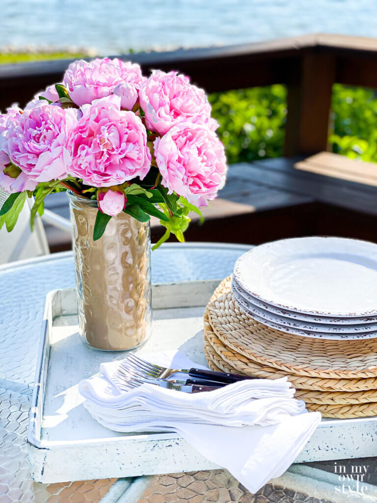 Home decorating ideas using leftover gift wrap or wallpaper.
