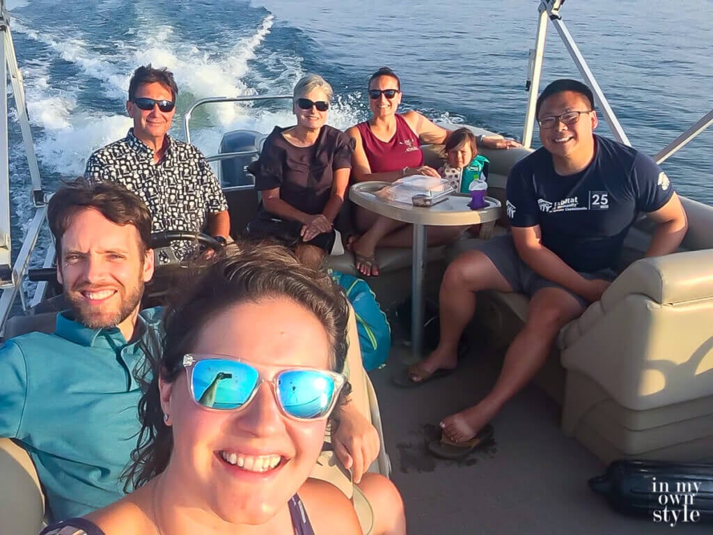 Family boating on Lake Murray, SC