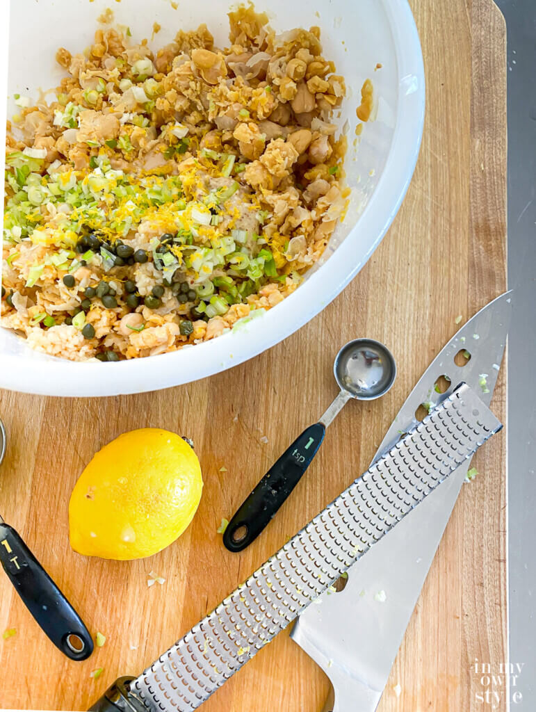 How to make one bowl vegan chickpea salad to make a sandwich.