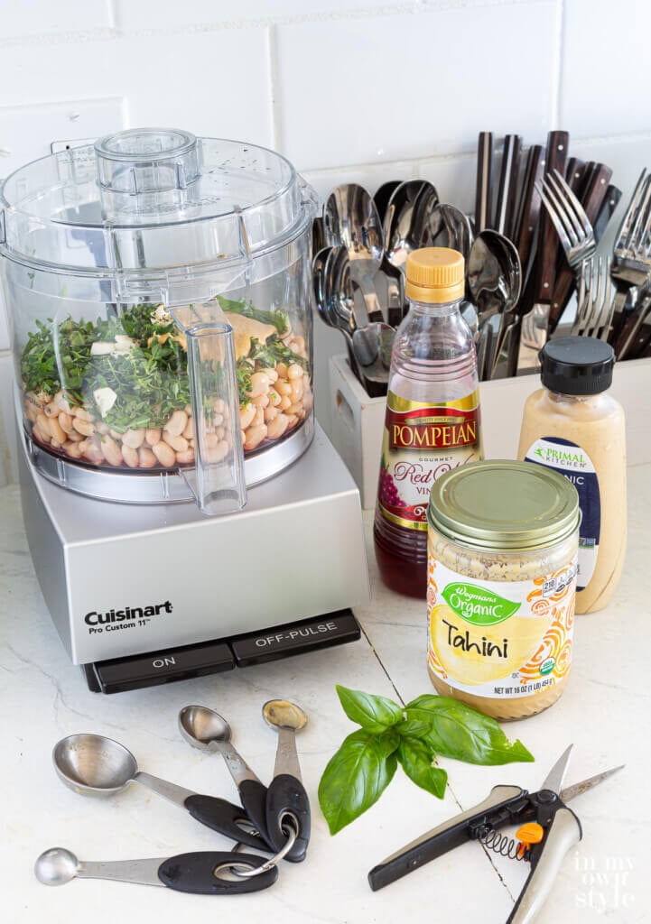 How to make no oil hummus in a Cuisinart