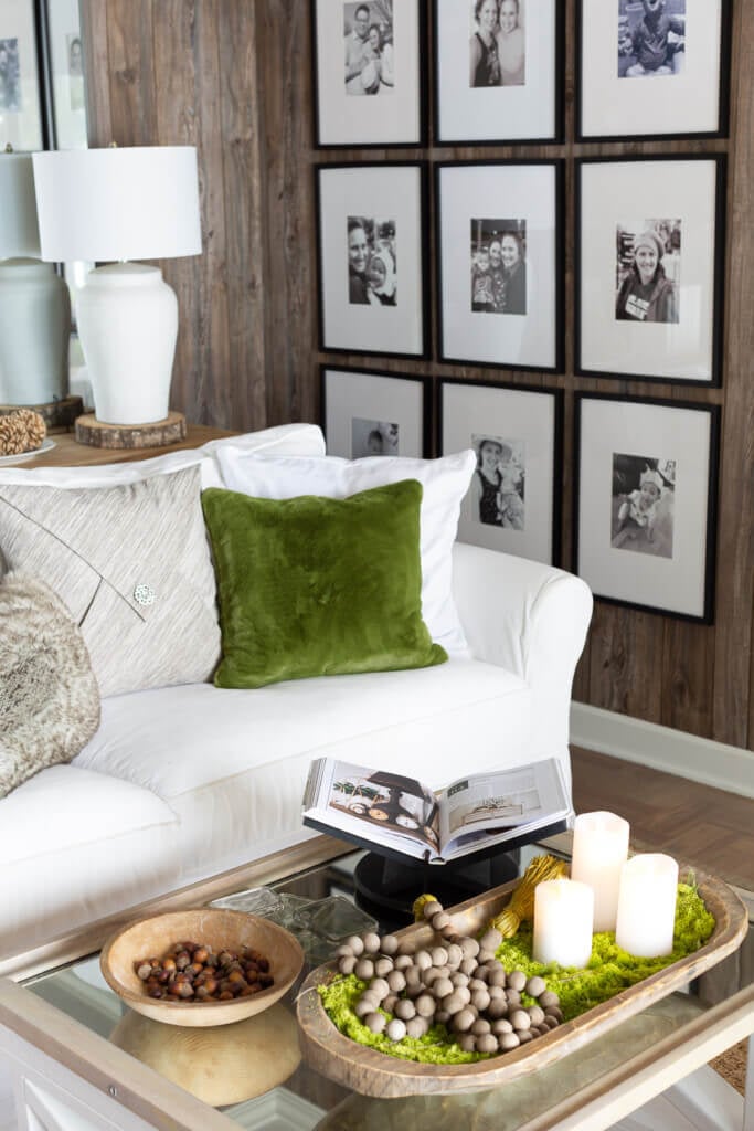 Cozy living room colors for fall decor