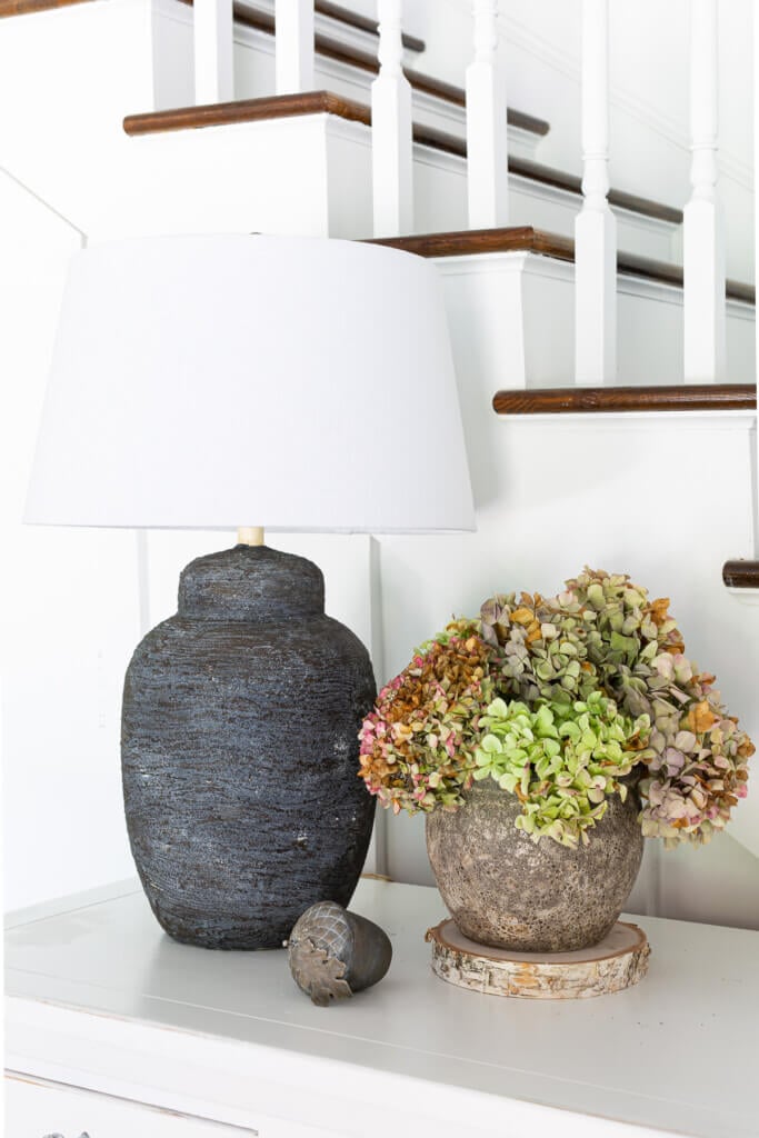Entry table lamp ideas to DIY on a budget.