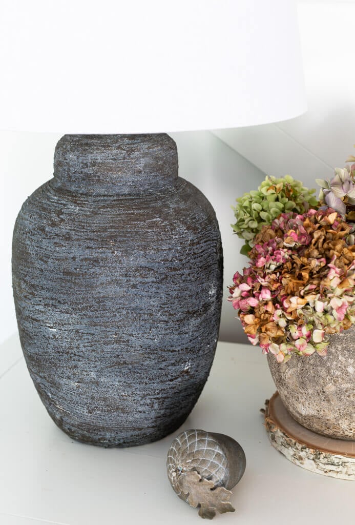 Foyer table lamp DIY on a table with fall decor.