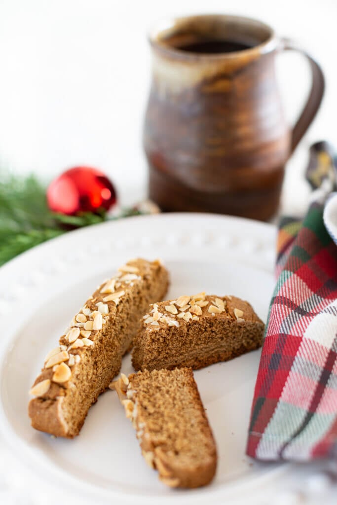 Vegan Christmas biscotti cookies on a plate.