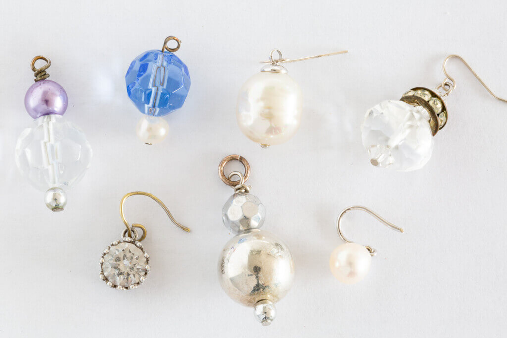 7 different style of classic drop earrings to make