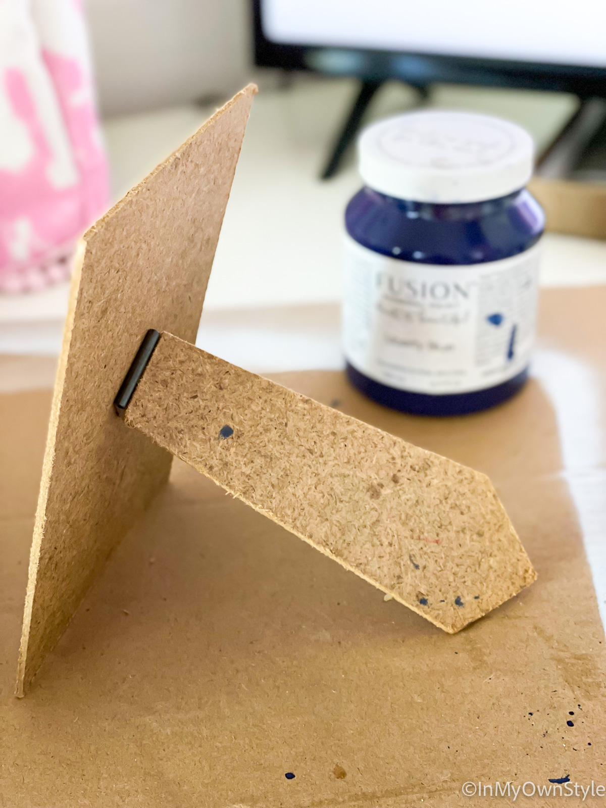 pressed wood picture frame easel
