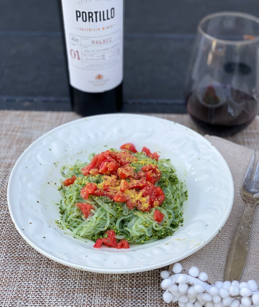 kale pesto, tomatoes with Miracle Noodles