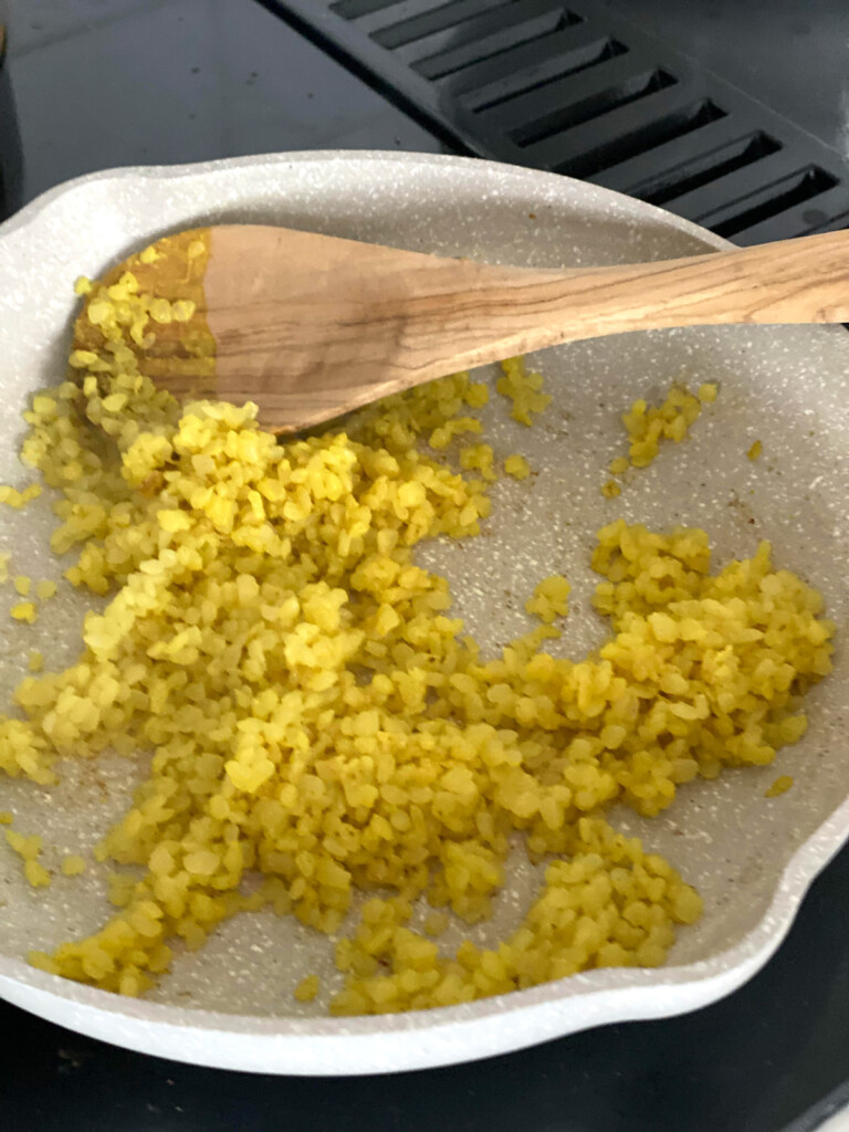Miracle-Rice-with-golden-dressing