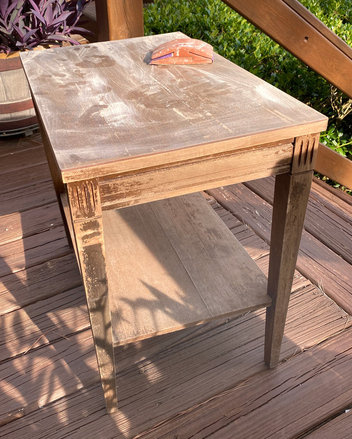 sanding thrift-store-end-table-before-getting-a-makeover