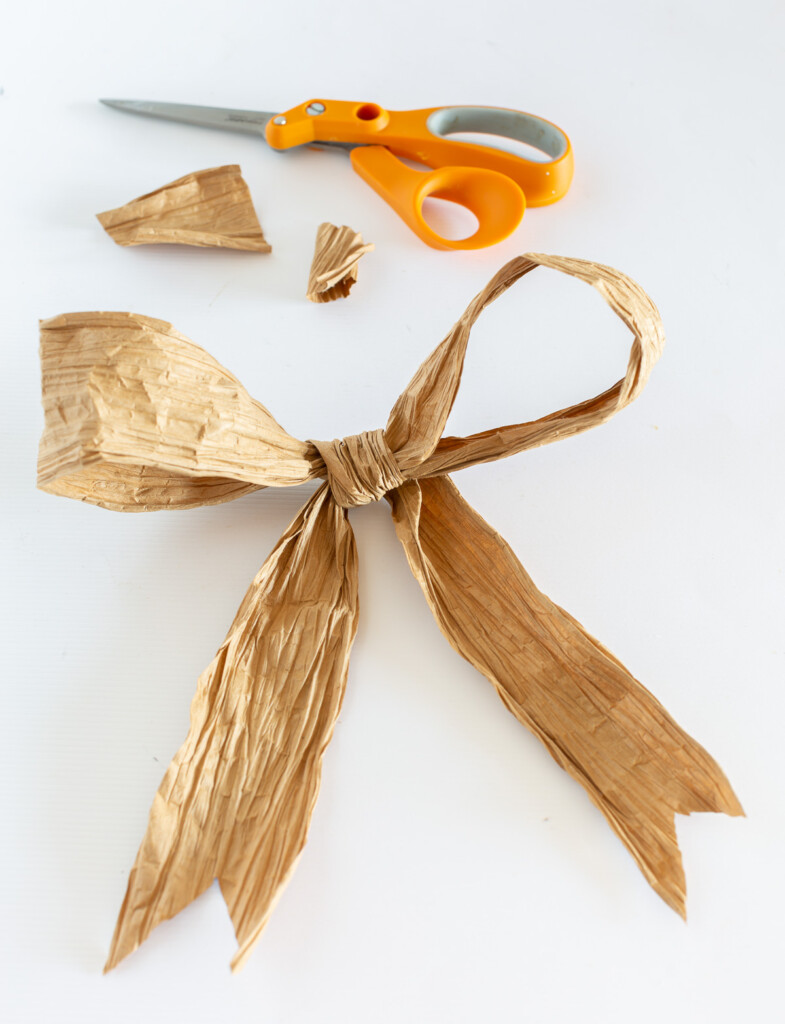 paper ribbon bow