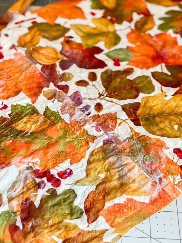 how to join paper napkins when making a decorative serving tray insert