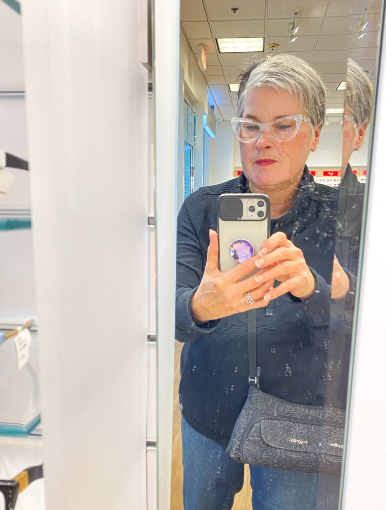 Diane In My Own Style trying on eye glasses
