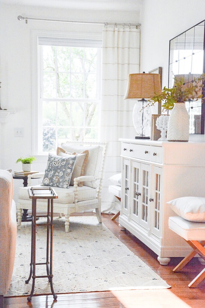 Yvonne of Stone Gable's love of beige decorated living room.