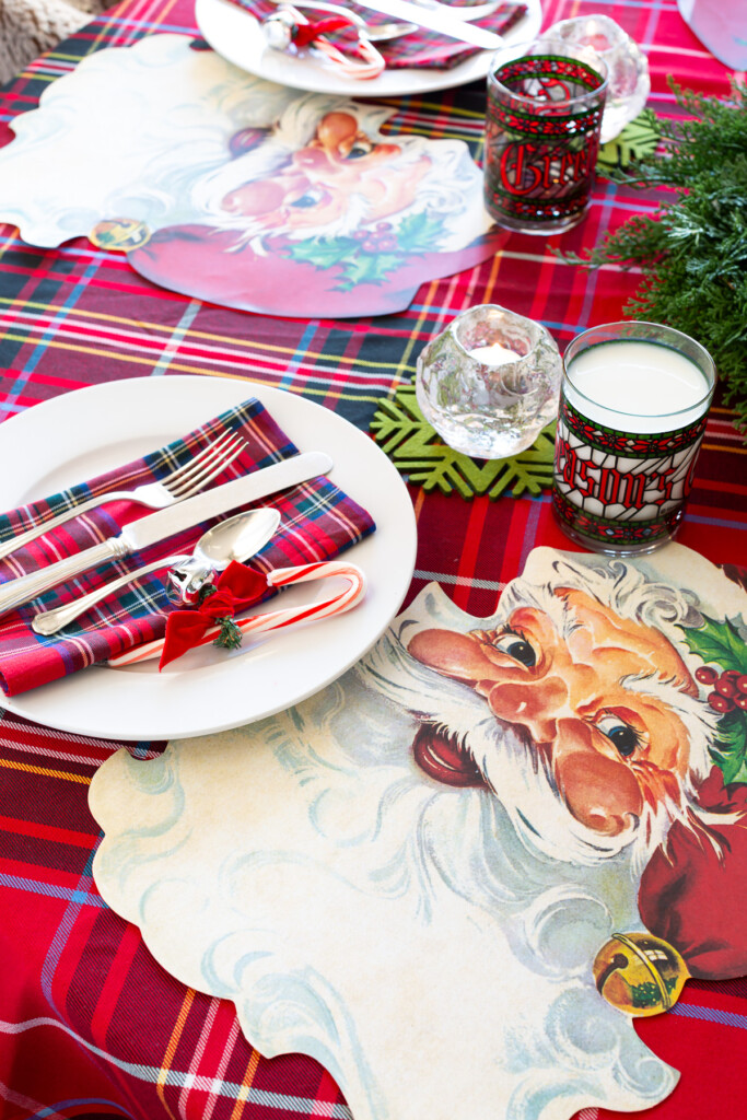 Christmas Santa Dining Table Setting using Santa Claus face paper placemats by Hester & Cook