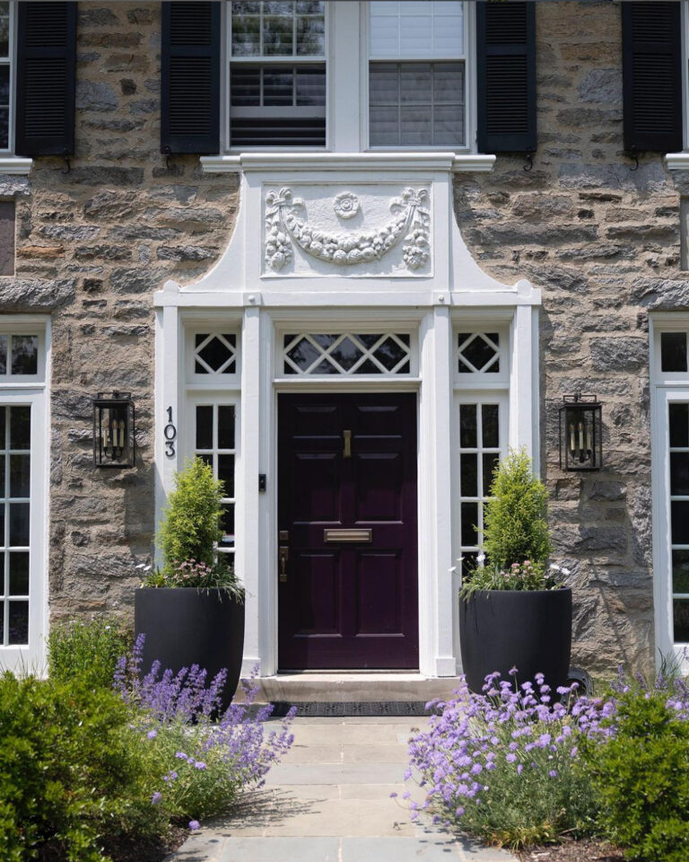Gorgeous-front-door on a classic Philadelphia areas stone home.