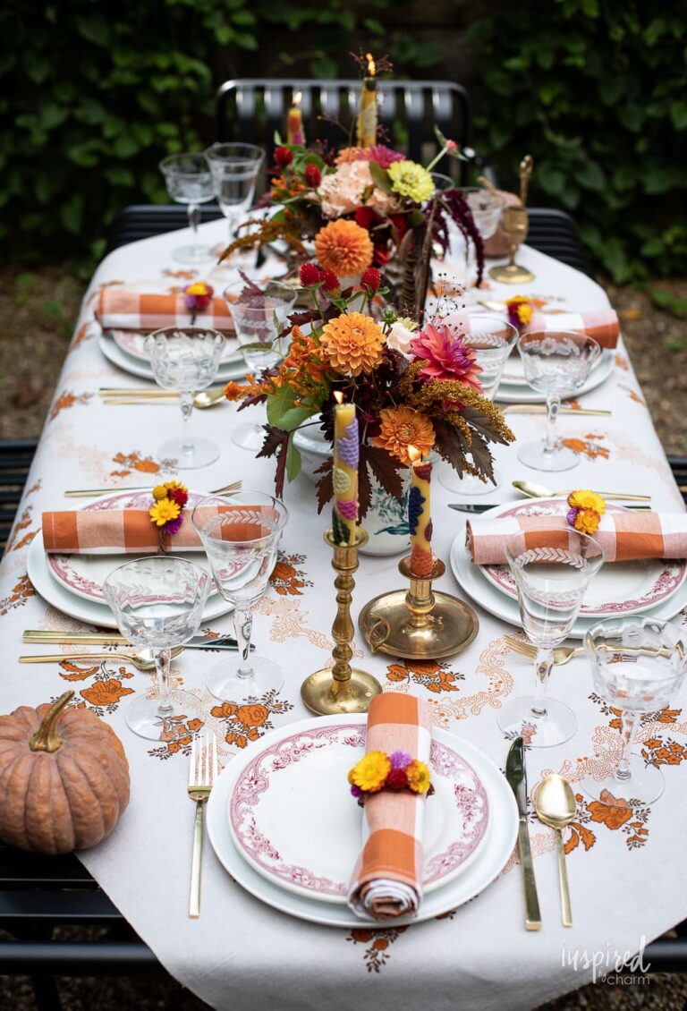 Thanksgiving table setting idea