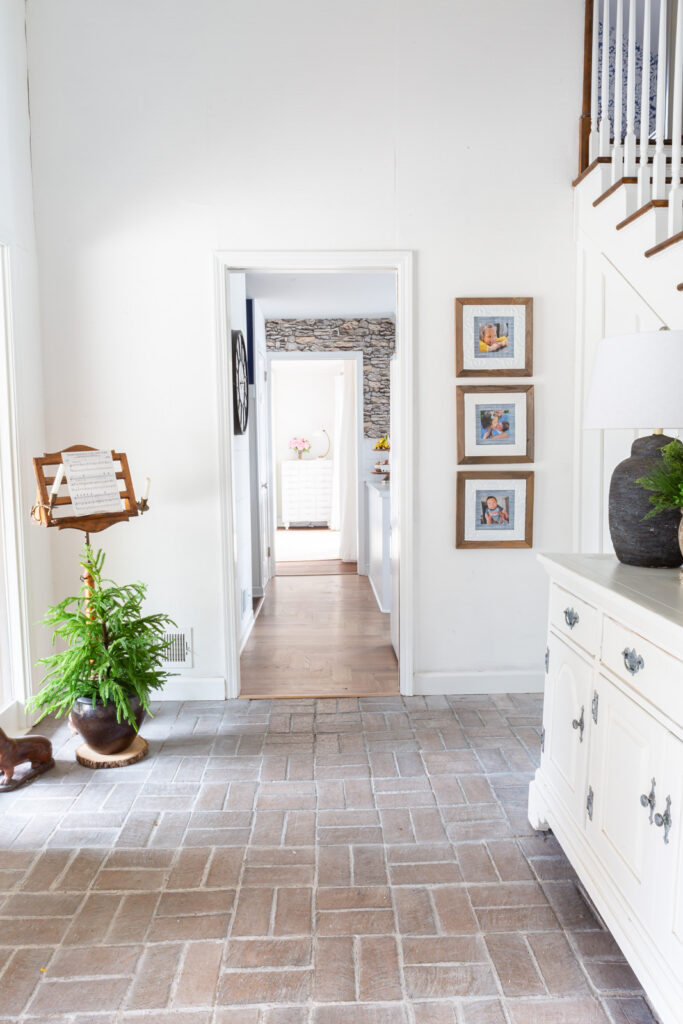 long view looking into kitchen from foyer.