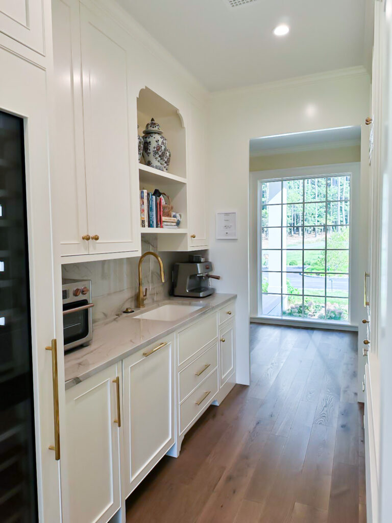 scullery 