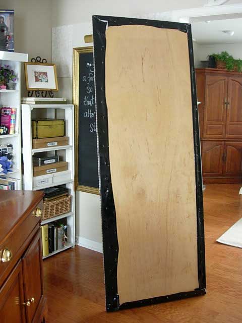 Craft Room Design Ideas for a Work Table
