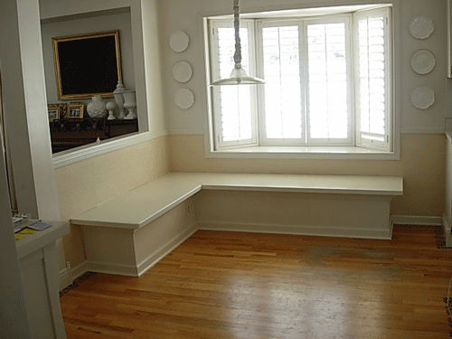 Constructing a kitchen banquette